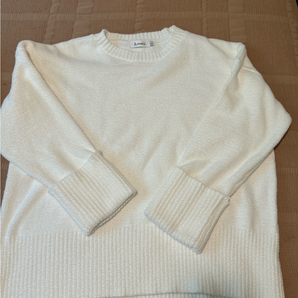 White sweater from Amazon Anrabess brand size large